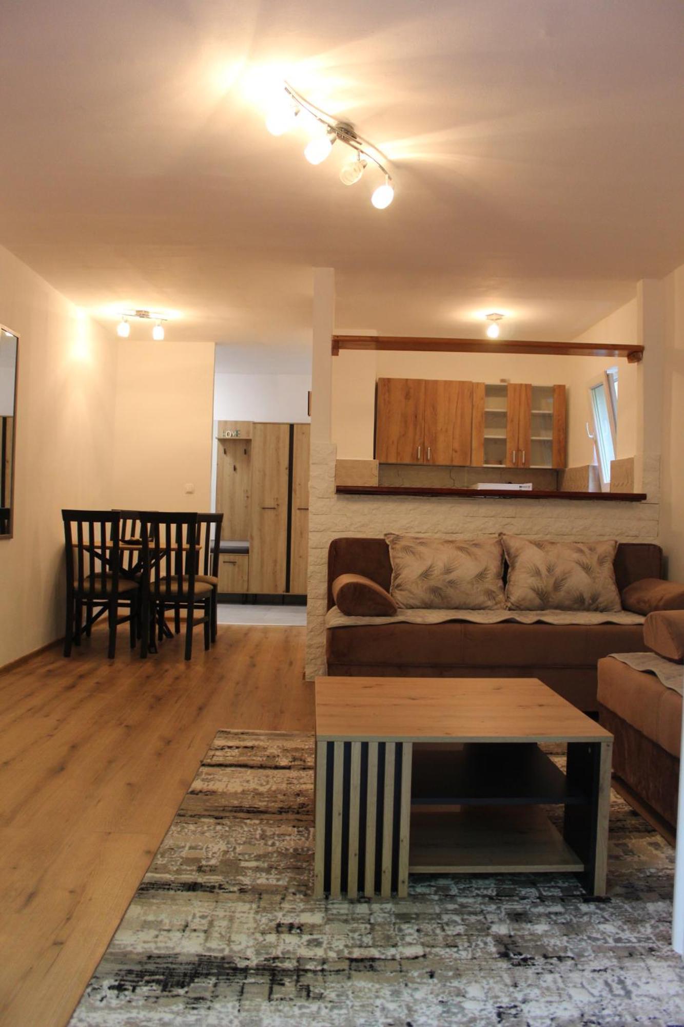 Una Apartment Apartman